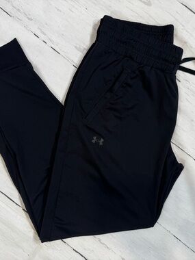 Under Armour Women’s Black Athletic Thin Joggers